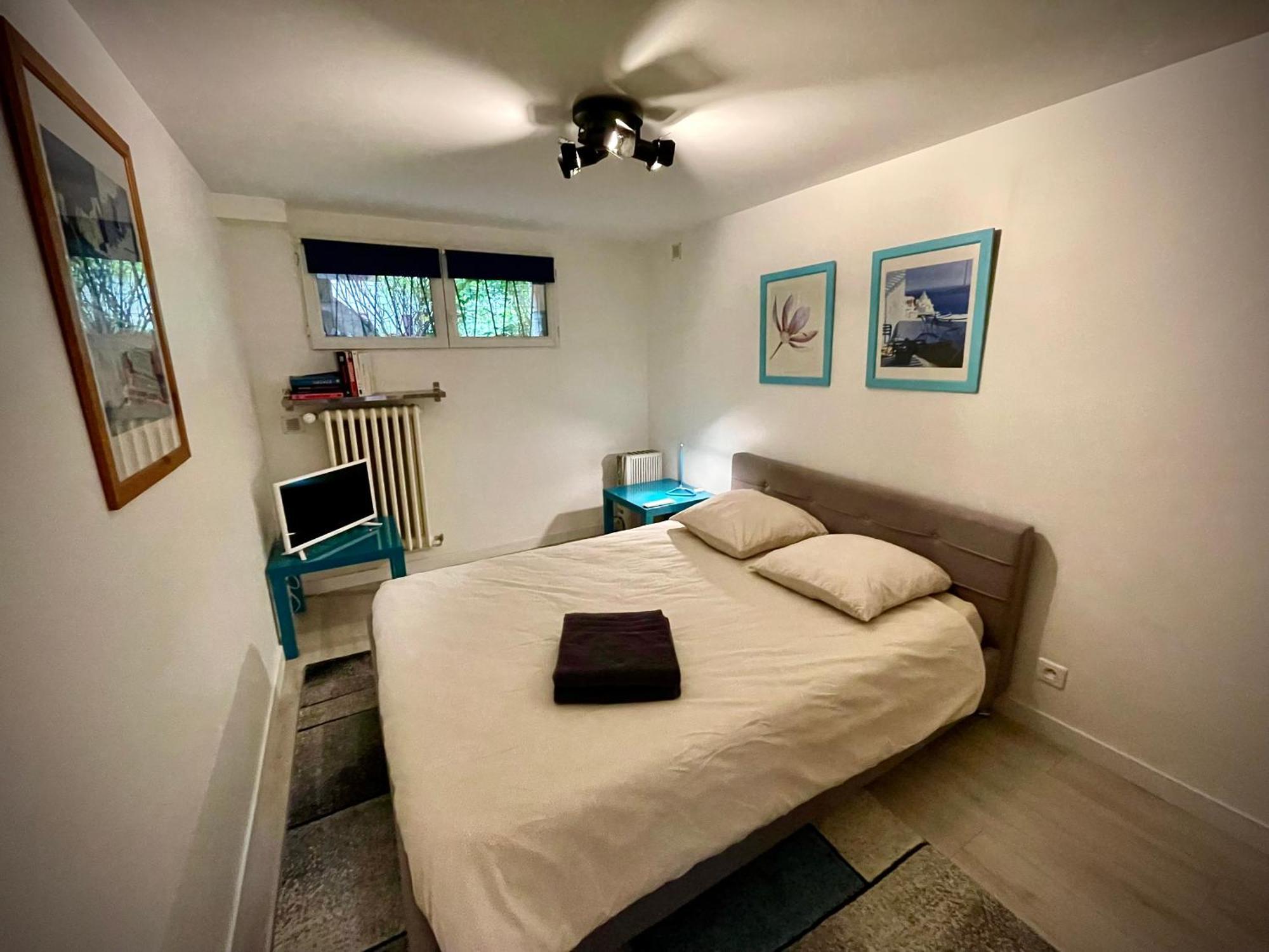 Appartement Cosy, Independant Avec Jardin Meudon Kültér fotó